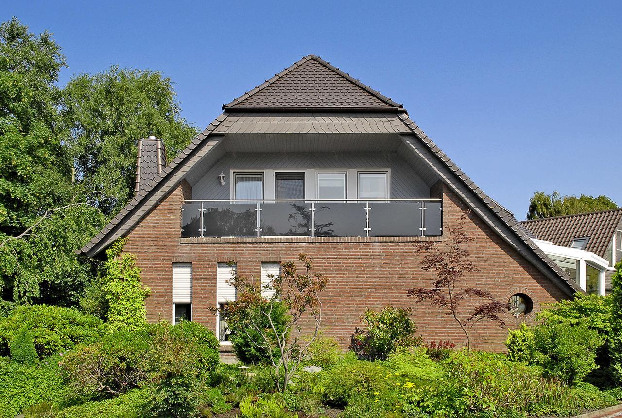 Ferienwohnungen Haus Sternenlicht Esens Dış mekan fotoğraf